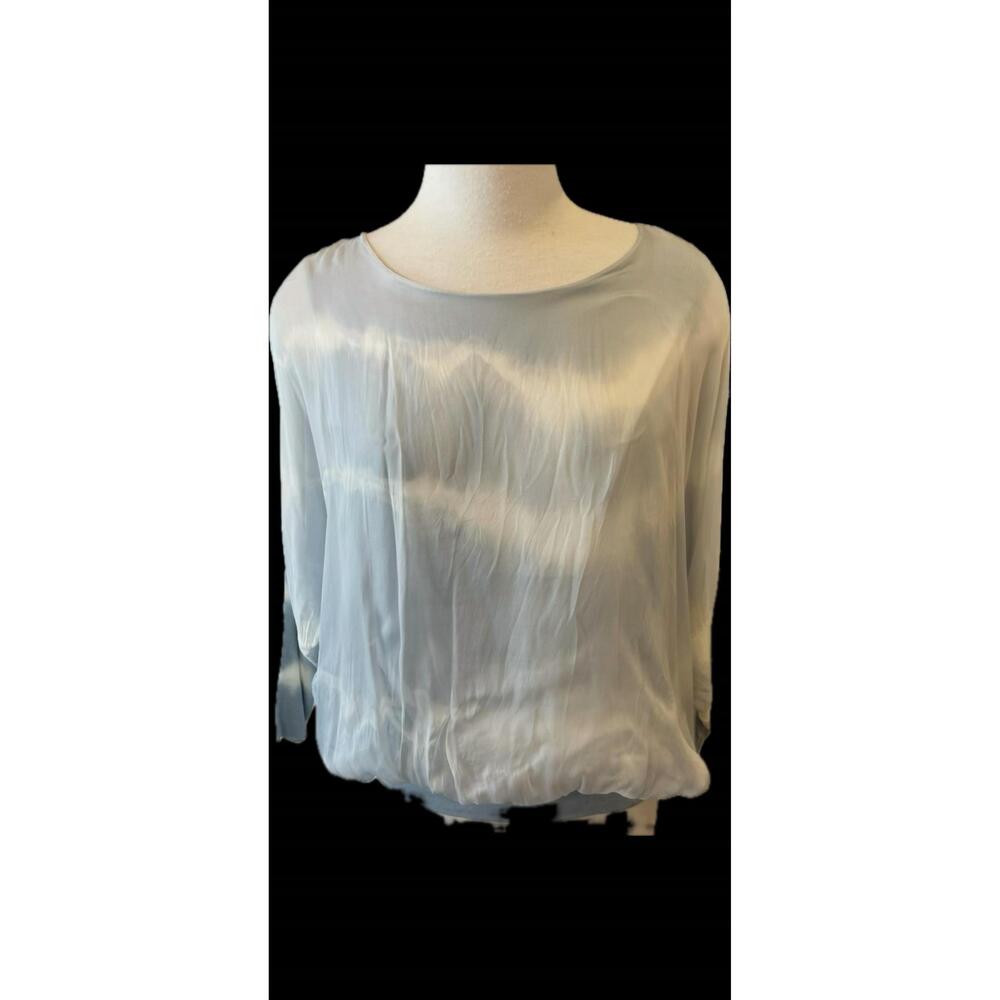 NEW COBBLESTONE LIVING women's cassandra silk top in azul